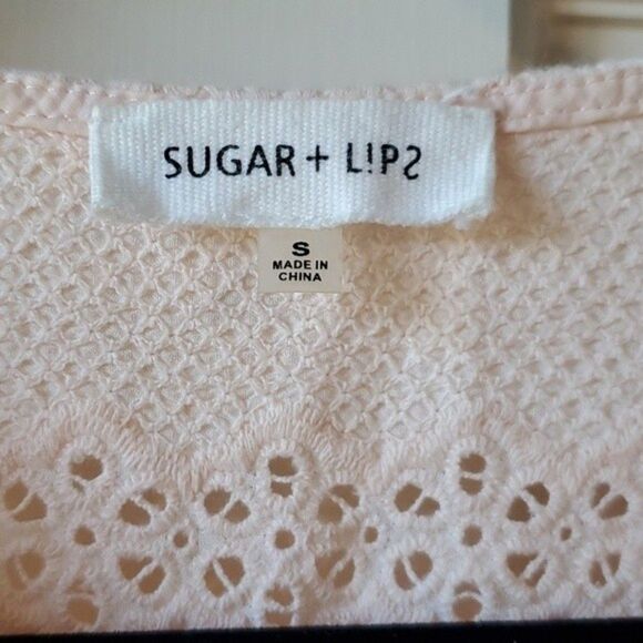 SUGAR LIPS BLUSH PINK PEACH COTTON EYELET RUFFLE TOP SMALL RUFFLE LACE UP GIRLY - Picture 3 of 6